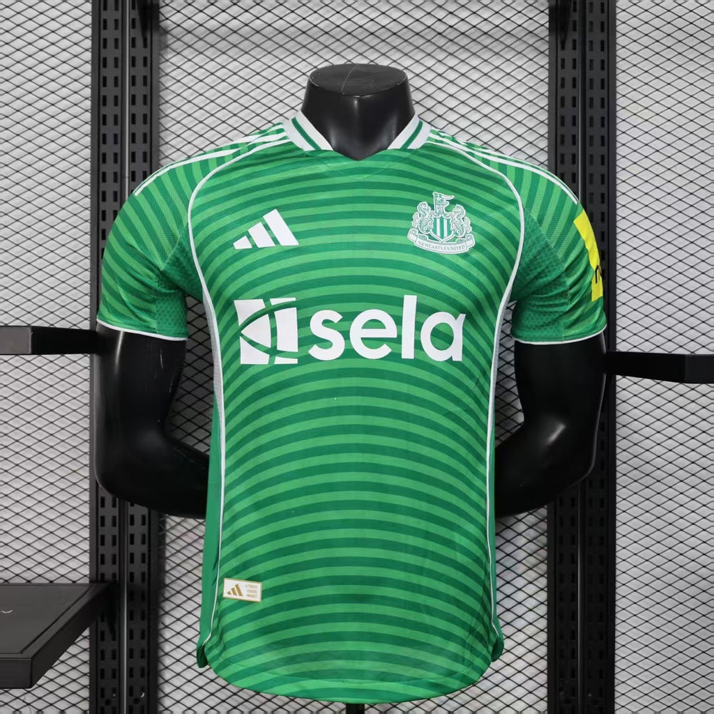 Newcastle third 25/26 version Pro