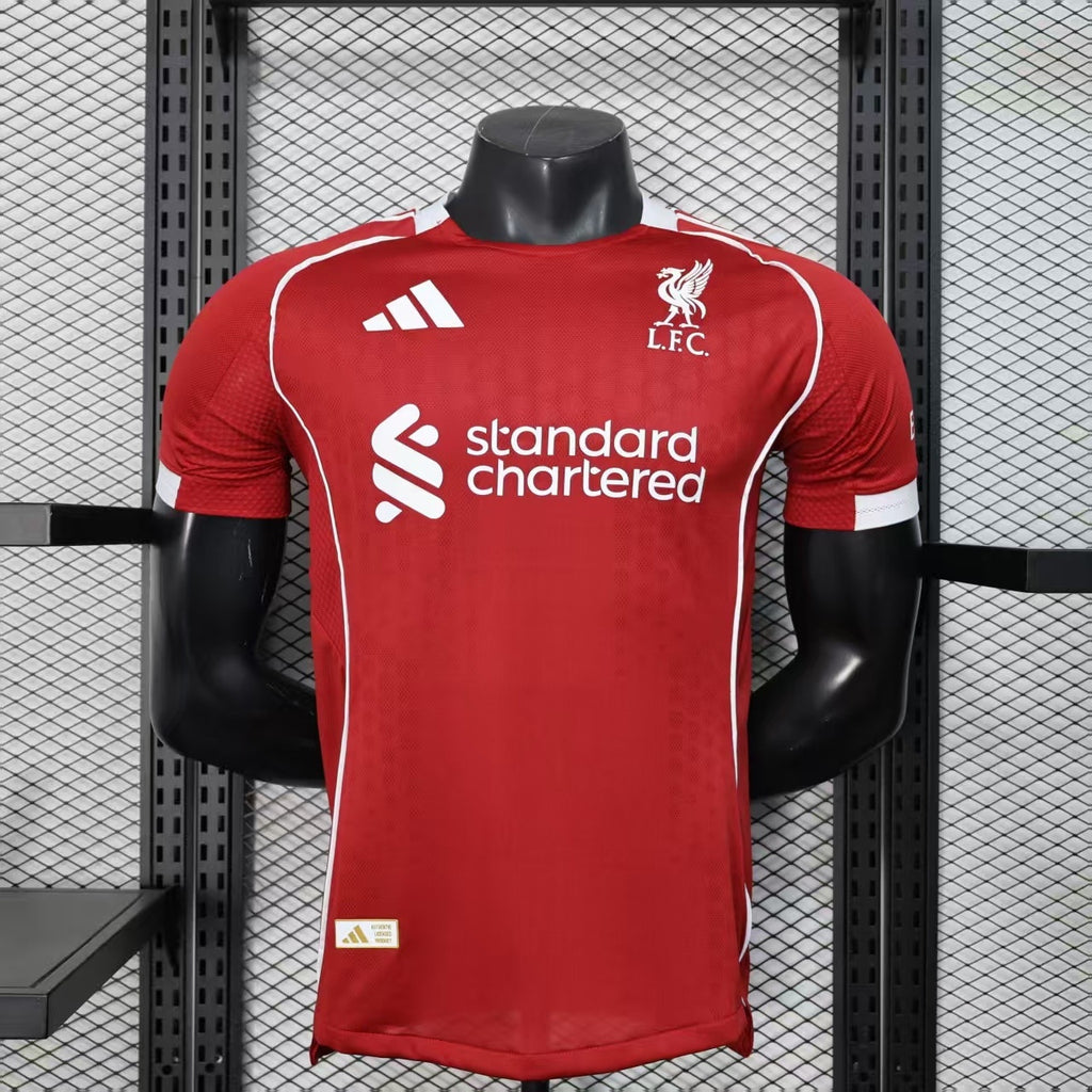 Liverpool domicile 25/26 version Pro